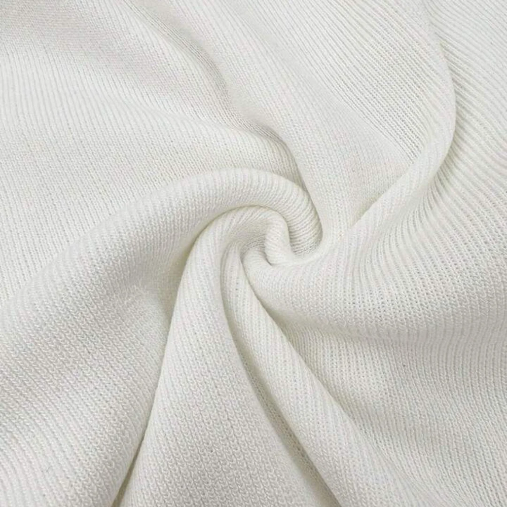 
                  
                    Strickweste mit V-Ausschnitt
                  
                