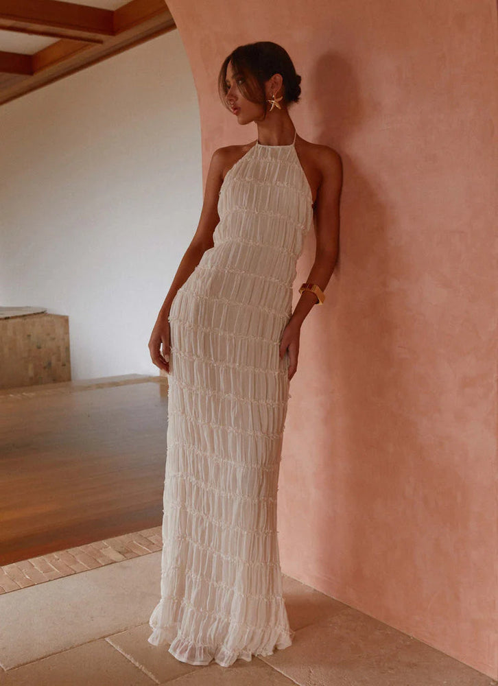 
                  
                    Rückenfreies Sommerkleid
                  
                