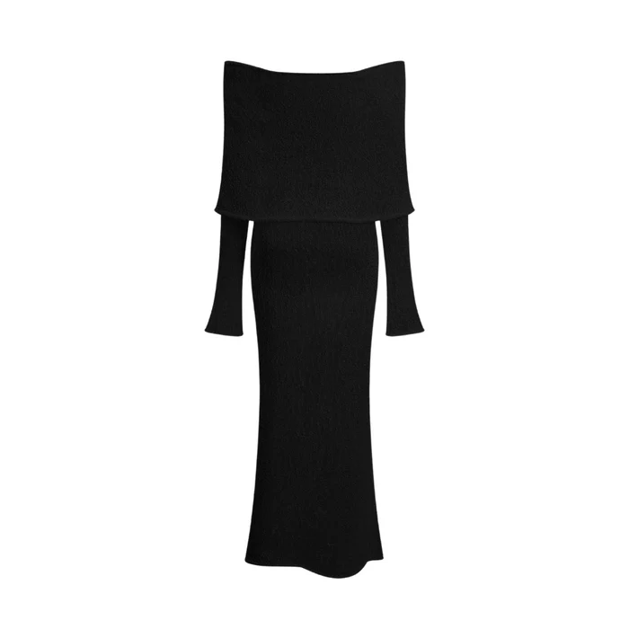
                  
                    Figurbetontes Strickkleid mit strukturierter Oberfläche
                  
                