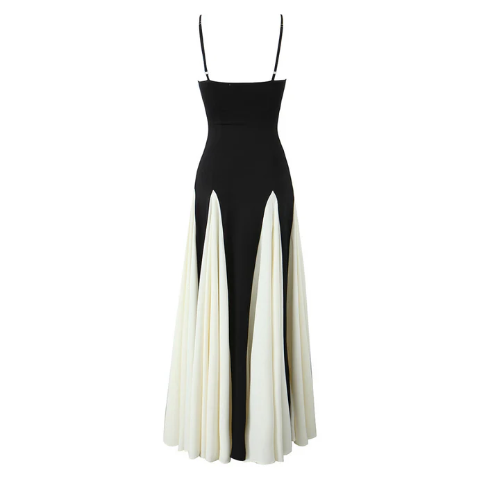 
                  
                    Morena Dress
                  
                