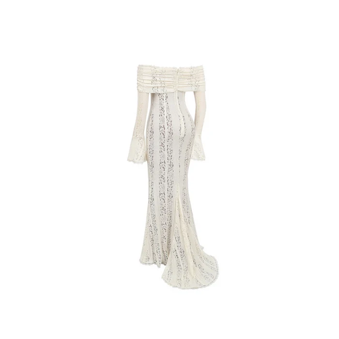 
                  
                    Spitzenkleid weiss
                  
                