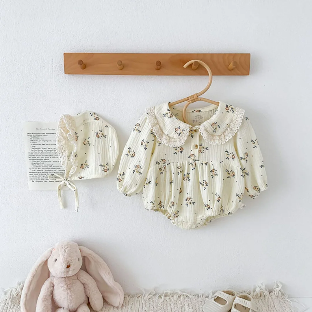 Melodi – Zauberhaftes Baby-Set mit Blumenmuster